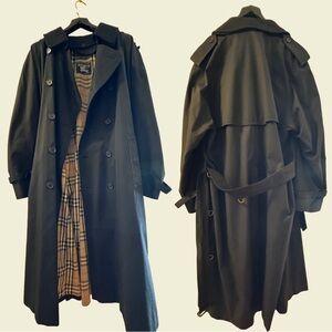 Men's 1980s Vintage Burberry Black Trench Coat with optional wool liner